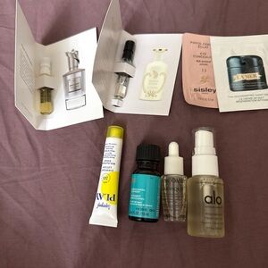 ALO Yoga Magnesium Reset Serum - Clear and White